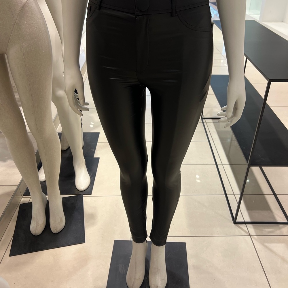 Zara Black Skinny Pants High-Rise Stretch